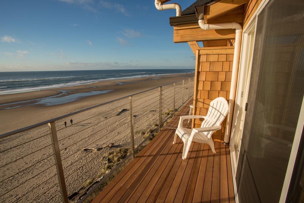 Pelican Shores Inn Лінкольн-Сіті Екстер'єр фото